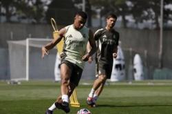 姆巴佩伤情堪忧！或将缺席连续两场比赛