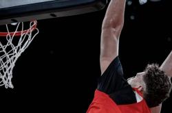 足彩足球-夏天苦练！阿尔佩伦·申京渴望成长，双塔战术助力他成火箭内线核心