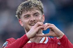 英超联赛：布莱顿3-2逆转利物浦，三笘薰球队逆转关键人物