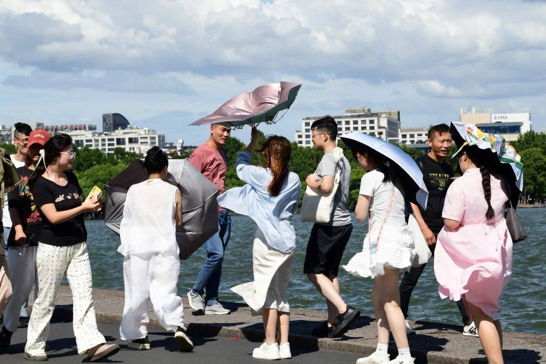 今天杭州有点“反常”?最新消息:后面还要跌!