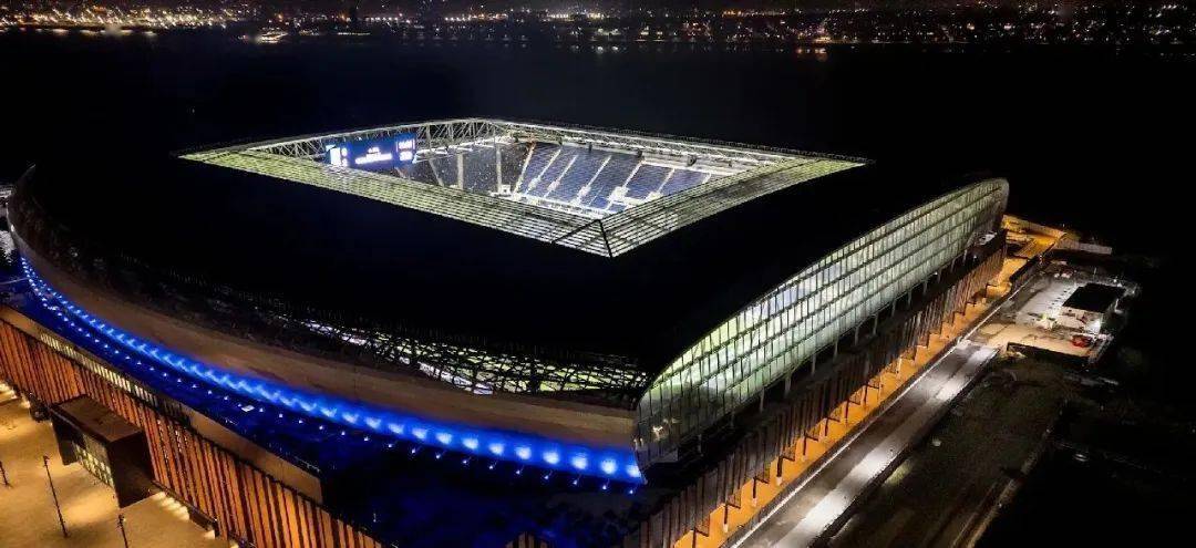 利兹联53000人球场扩建计划启动,埃兰路球场将成英格兰“第七大”