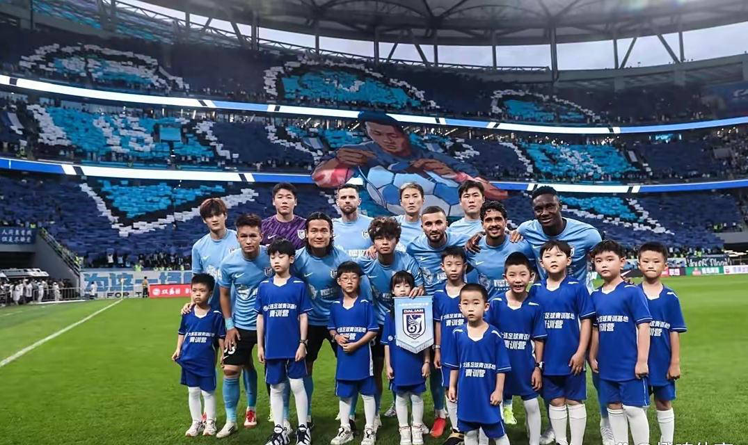 如何应对球票黄牛困扰?大连英博主场球票瞬间抢空,转手价格直逼千元