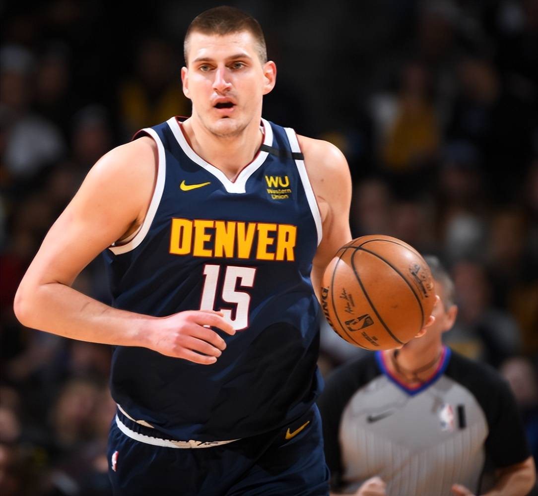 毫无疑问，NBA现役这8位球员，必定入选篮球名人堂！