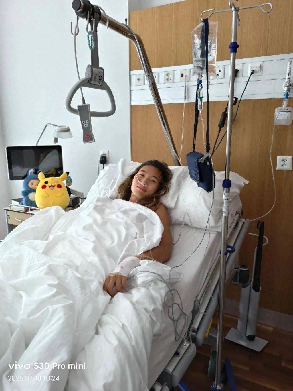 郑钦文在社交媒体宣布