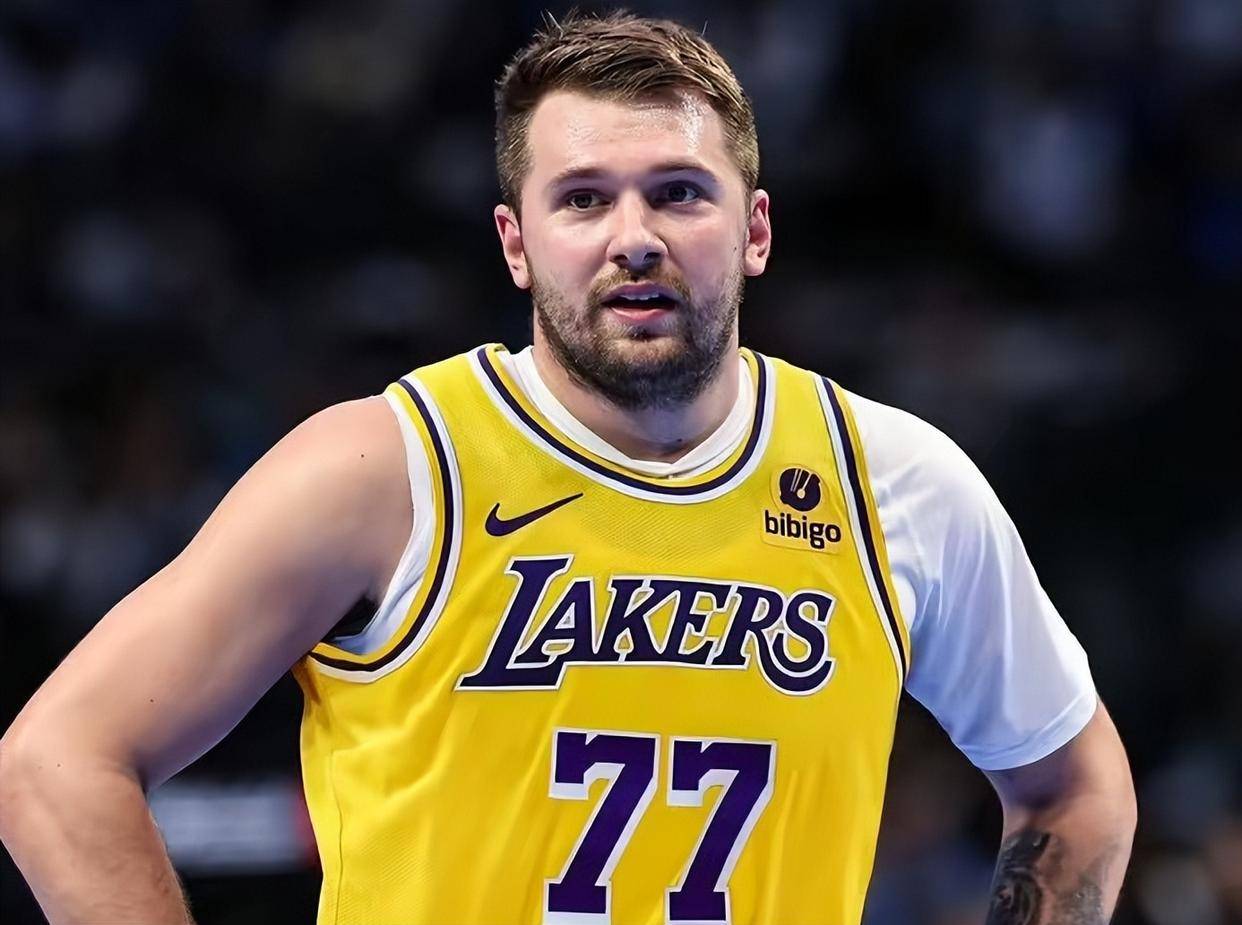 斯科蒂巴恩斯：猛龙的潜力新星，全能型前锋的未来。