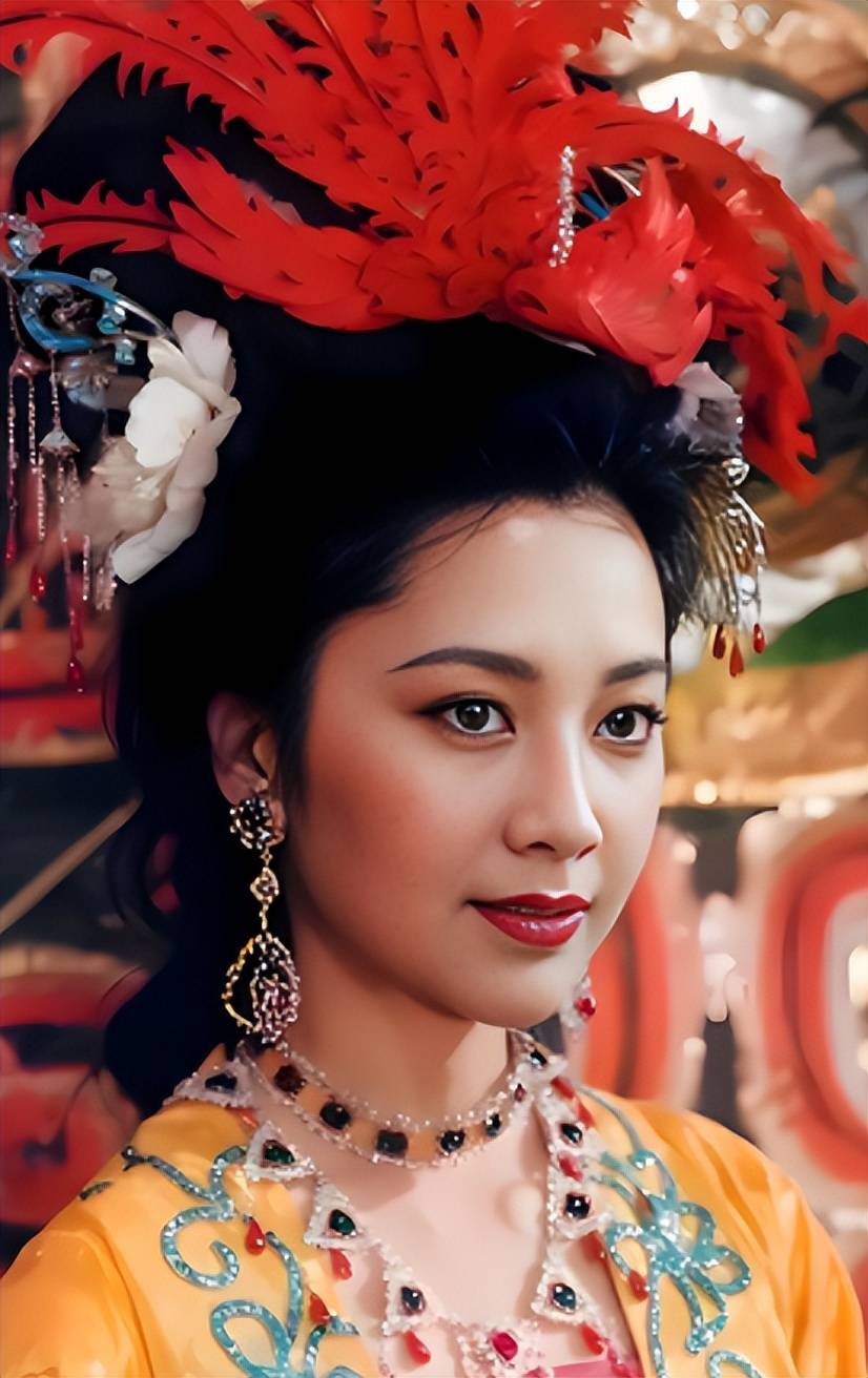 朱琳算不算顶级美女？对比赵丽颖，答案一目了然！