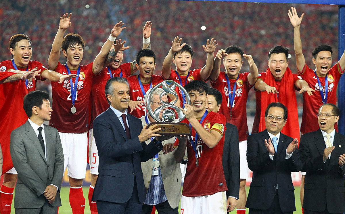 足球文化应尊重球迷选择