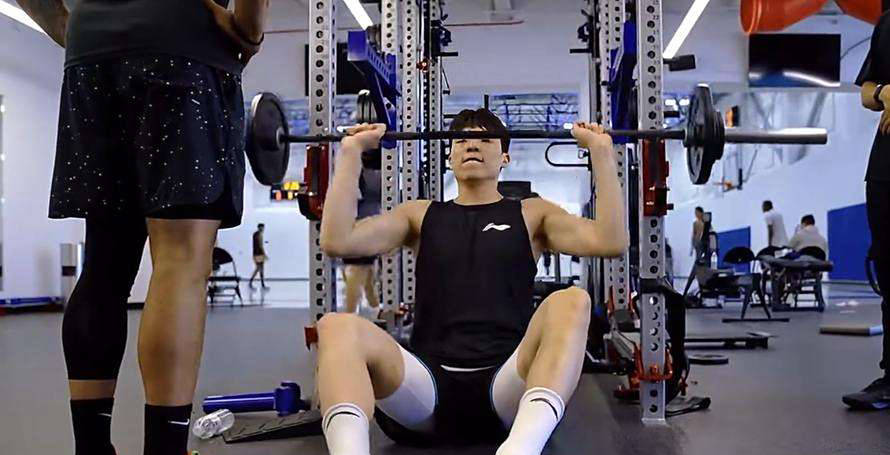 杨瀚森获得尊重，NBA高层看好成为全明星