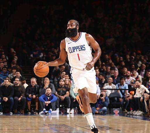 NBA宣布调整直播安排,鲍尔默前往总部抗议