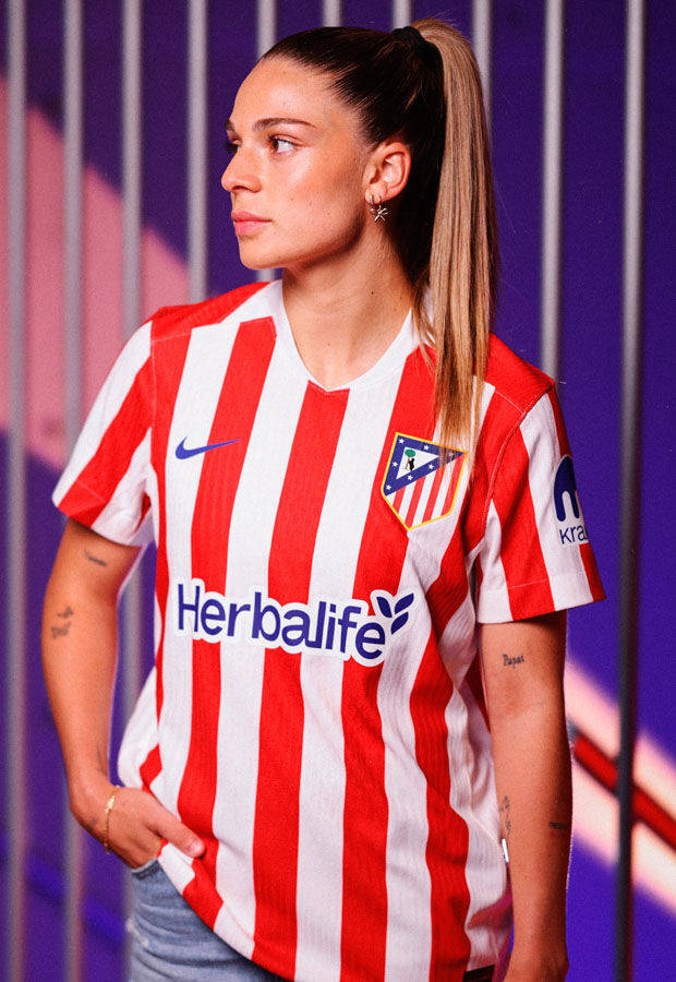 马德里竞技发布2025/26赛季全新主场球衣，采用复古设计