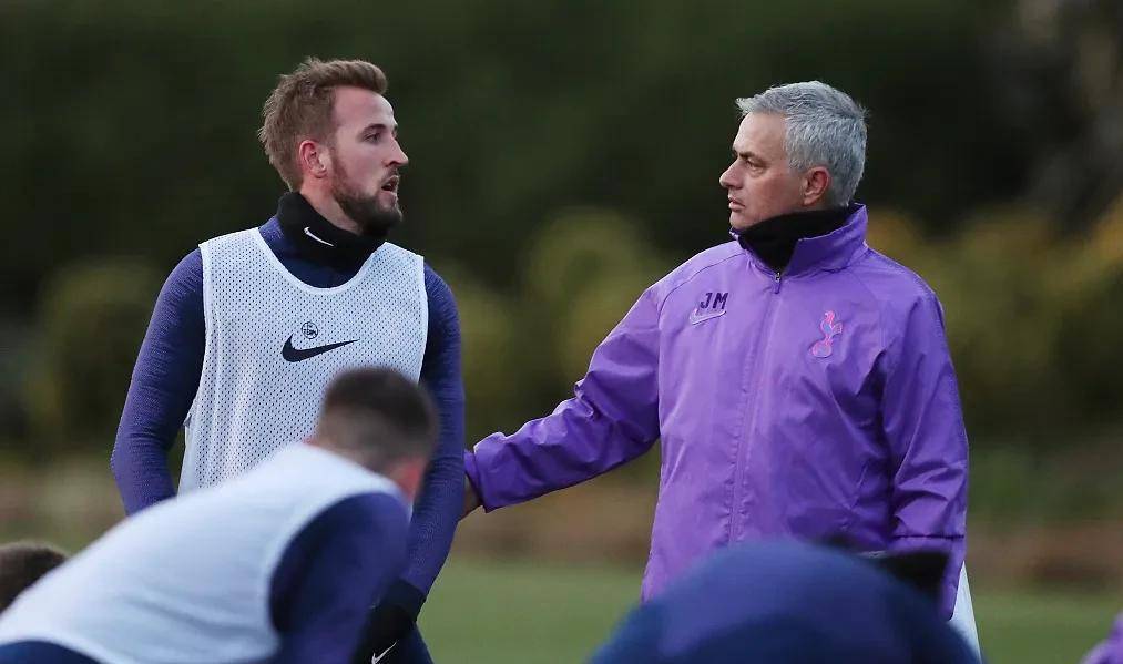 1-2！费内巴切惨遭逆转绝杀！晋级路径出炉：穆里尼奥渴望时隔5年，重返欧冠