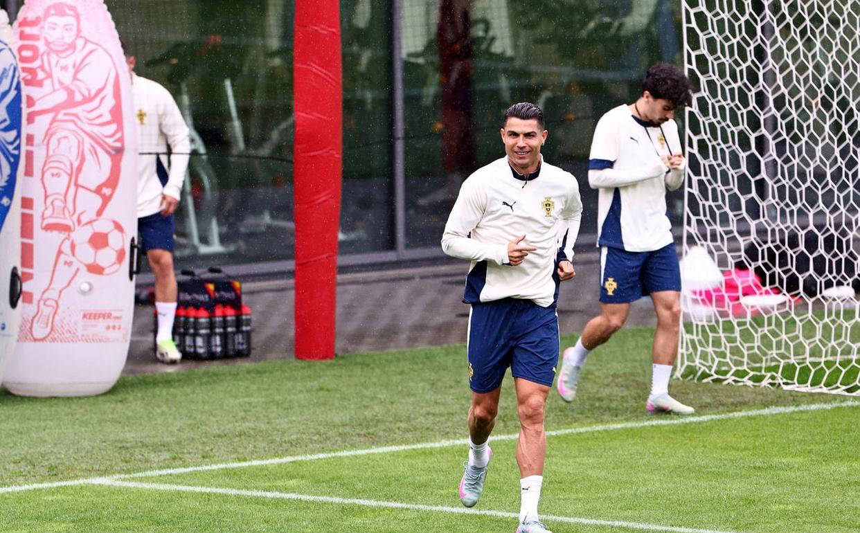 C罗谈退役与现状：享受当下，不考虑未来