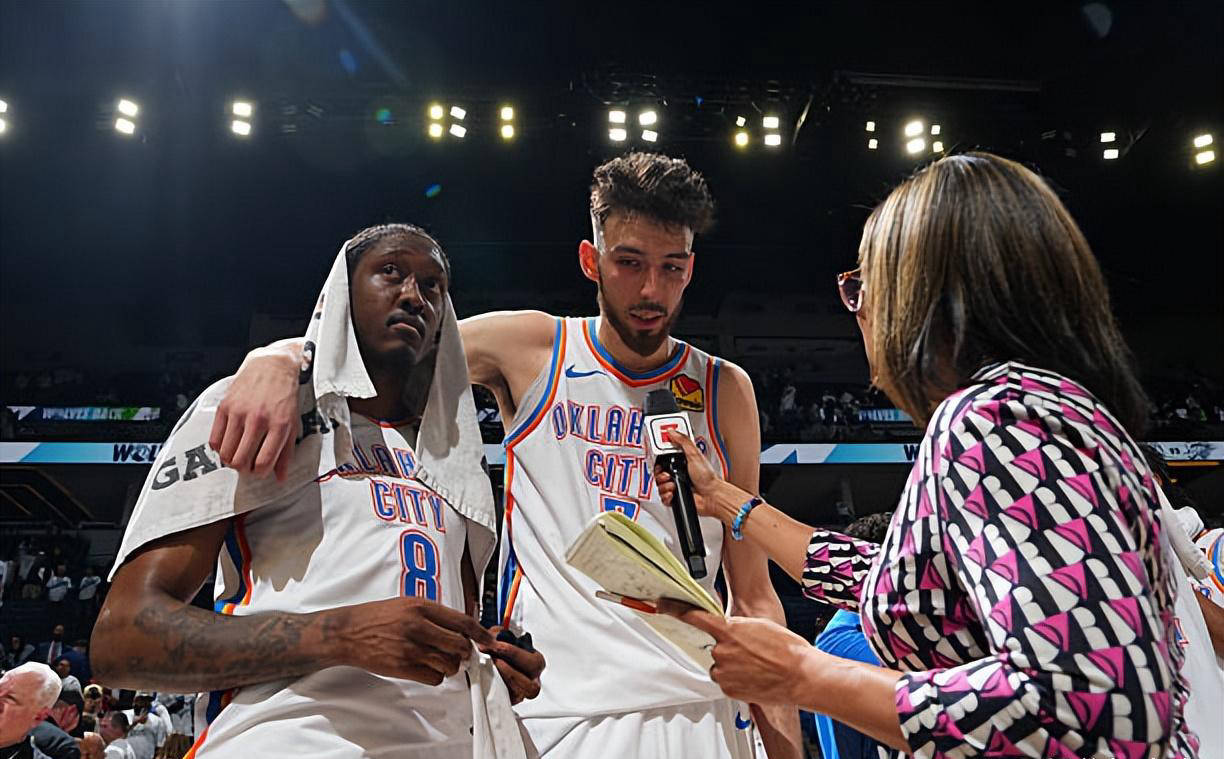 雷霆内线新星切特-霍姆格伦季后赛表现逐渐稳定，攻守兼备！