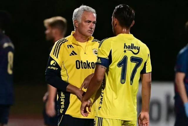 1-2!费内巴切遭绝平!晋级路径出炉:穆帅渴望时隔5年,重返欧冠