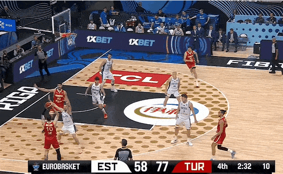 84-64!阿尔佩伦·申京助土耳其四连胜,新季或成火箭内线核心!