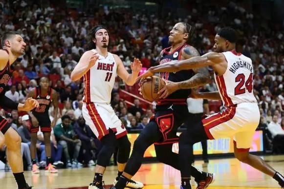 公牛力克热火，德罗赞关键开云中投制胜