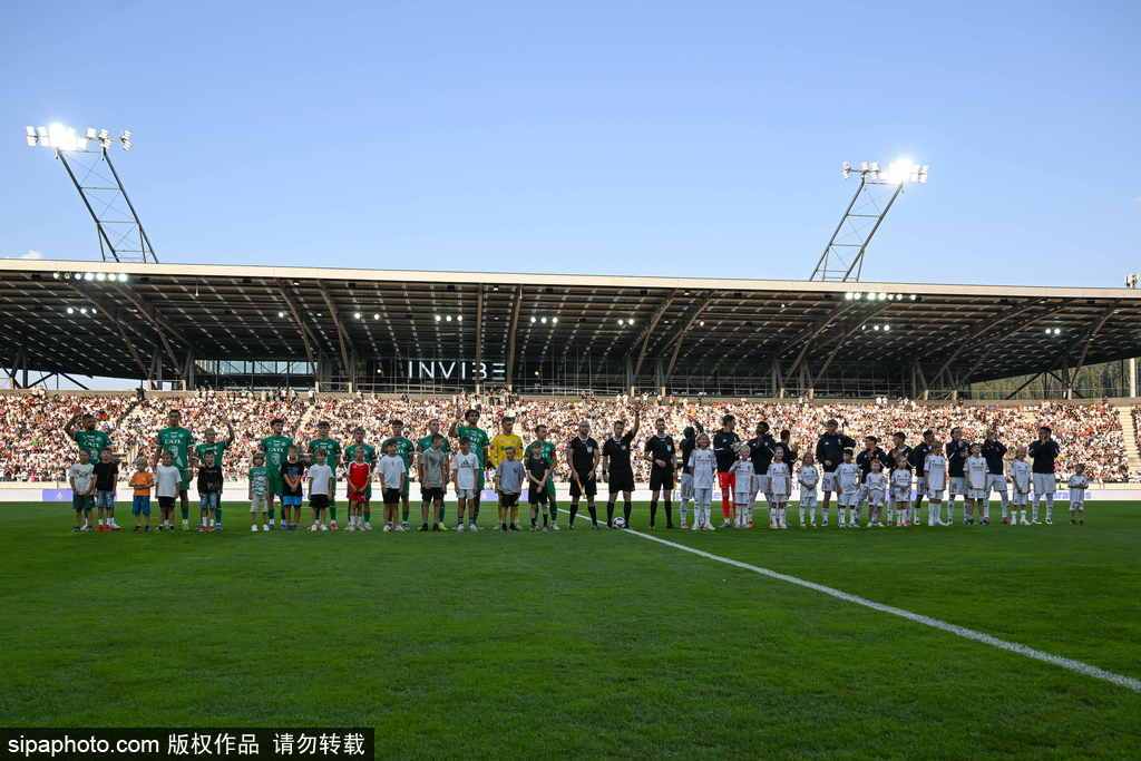 皇家马德里战马略卡：齐达内公布完整大名单，塞瓦略斯留队成焦点