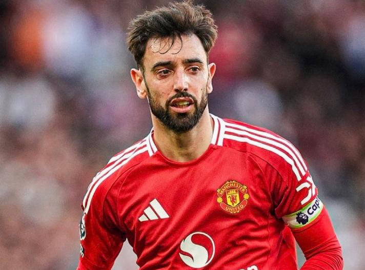 英超前瞻:曼联重塑攻击线,阿莫林亟待突破,争夺欧冠资格至关重要