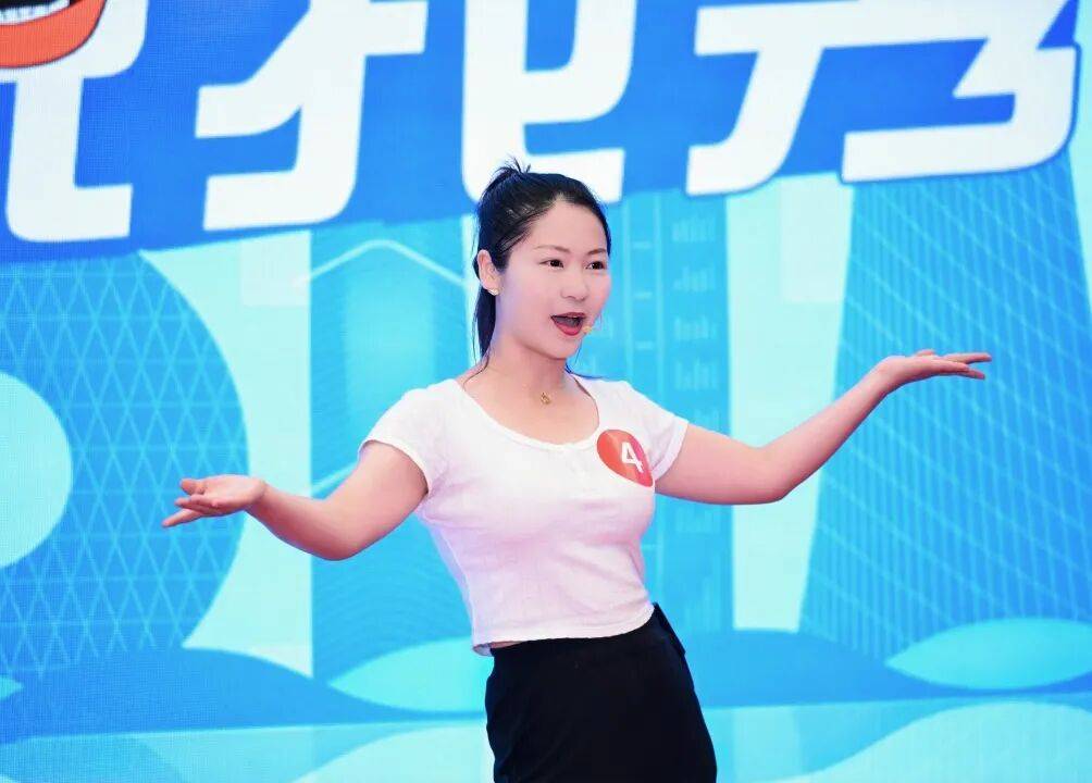 赛事回顾 | 决赛名单诞生!第四季卫健达人脱口秀大赛复赛圆满落幕!