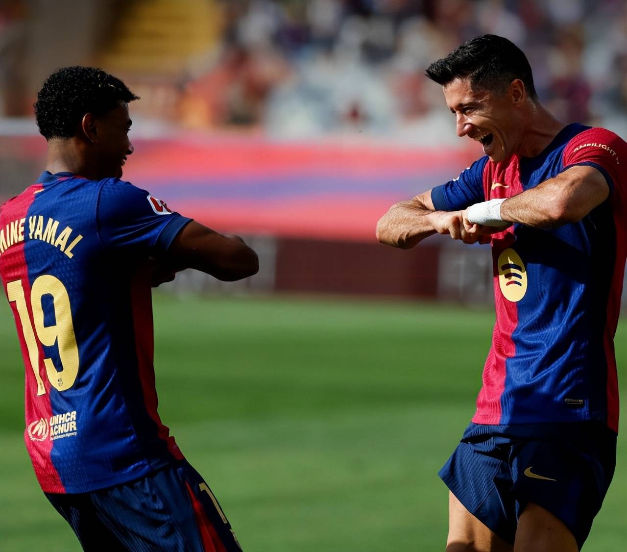 巴萨着急了!西媒曝弗里克取消友谊赛,放弃500万出场费全力备战