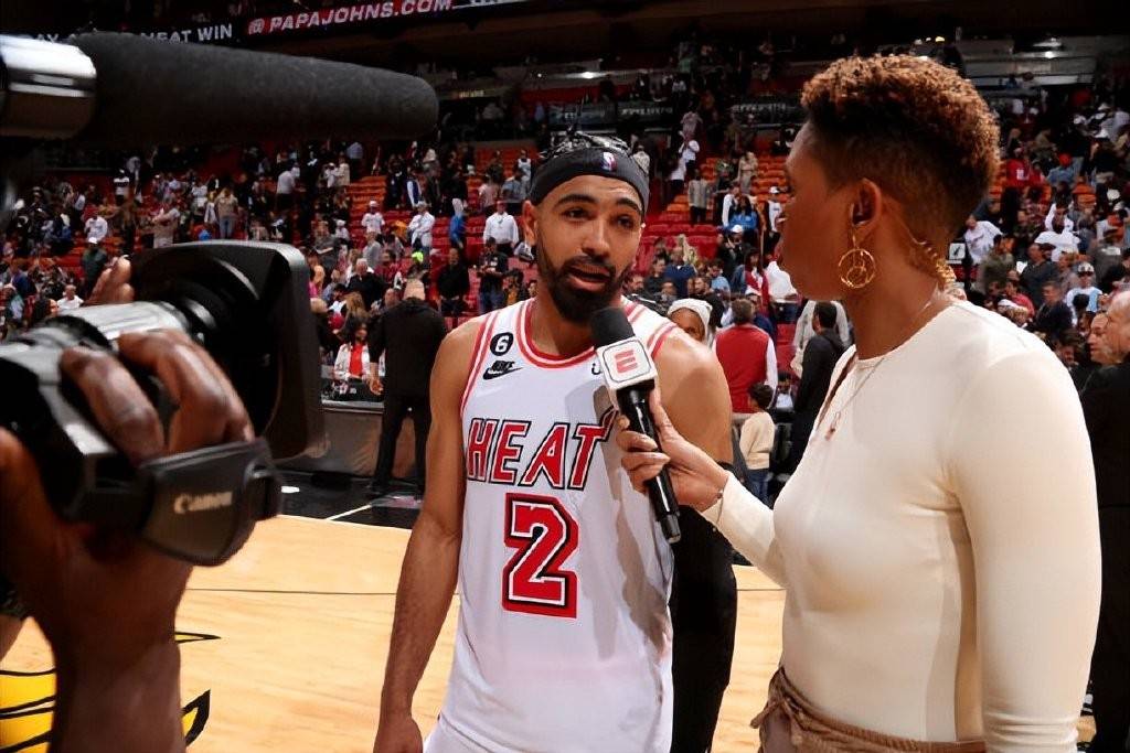 落选秀出身,仅凭一次黑八奇迹拿到3300万合同他是NBA最幸运的人