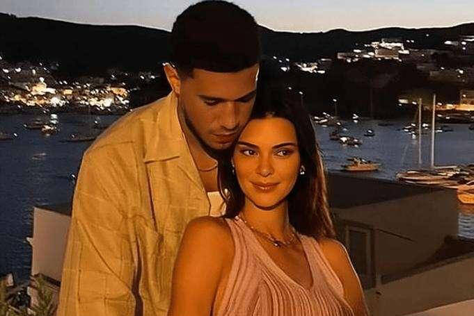 德文布克警告霍华德：远离詹娜，不要伤害她