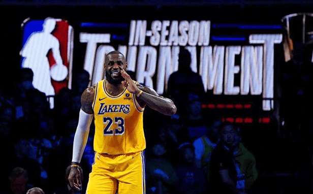 湖人两年4600万续约詹皇，附赠两“温情条款”促父子同台