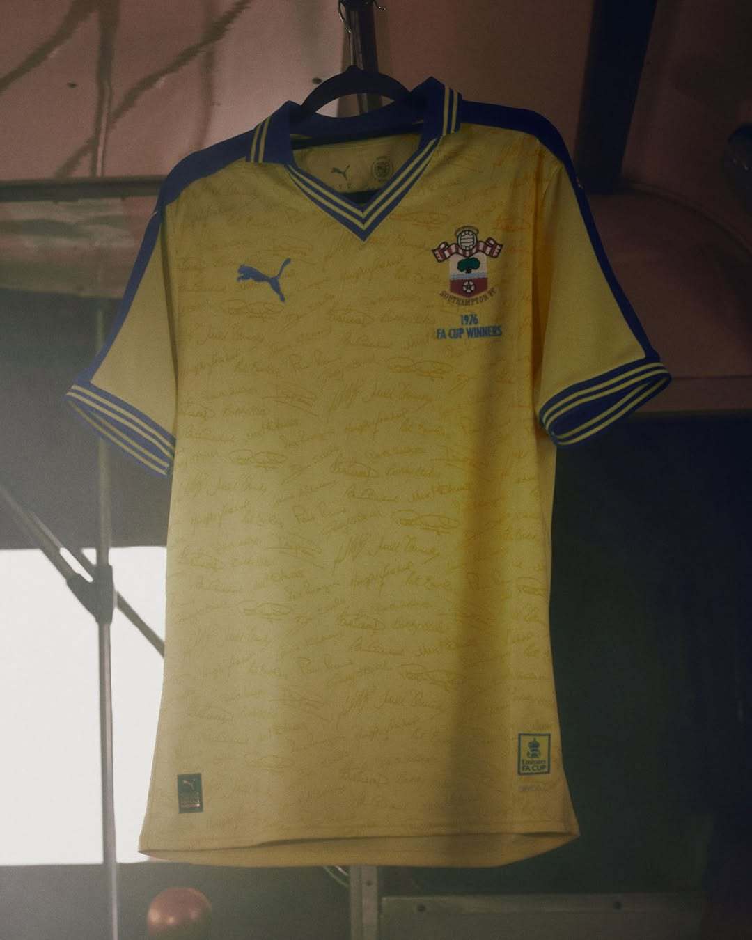 南安普顿足球俱乐部发布特别版纪念球衣