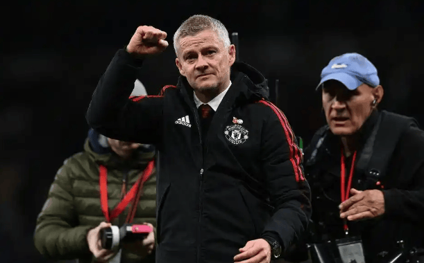 曾因C罗下课？索帅回归曼联，首要任务是带伯恩利止血